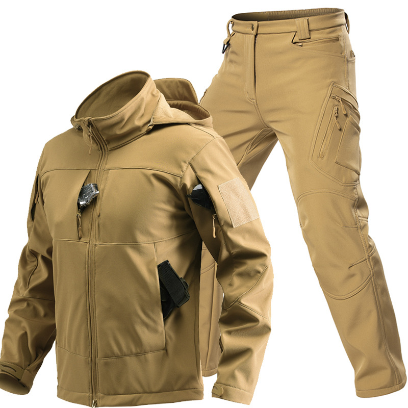 Outdoor tactisch softshell pak - Hiking recensie en prijs